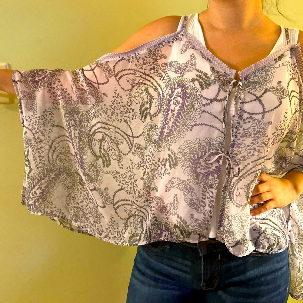One size wild pearl sheer top. Long flowy sleeves, purple with a paisley print.